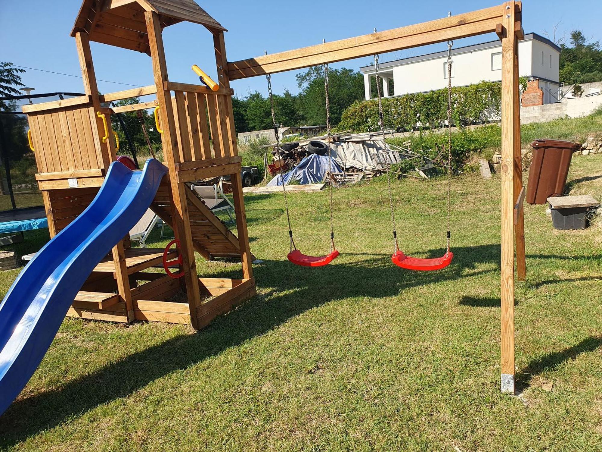 Apartments And Room Ljubica لوبار المظهر الخارجي الصورة